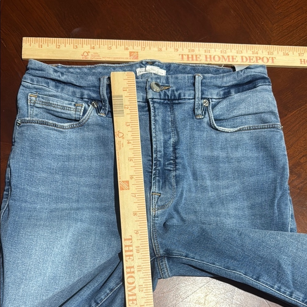 Good American Blue Cropped Distressed Jeans good straight - Picture 9 of 12
